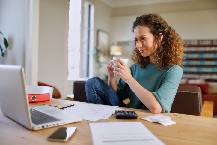 woman-getting-tax-break
