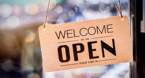 Hiring Compliance in 2019: What Restaurants Need to Know