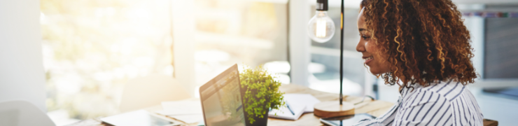 HR manager automating workflows